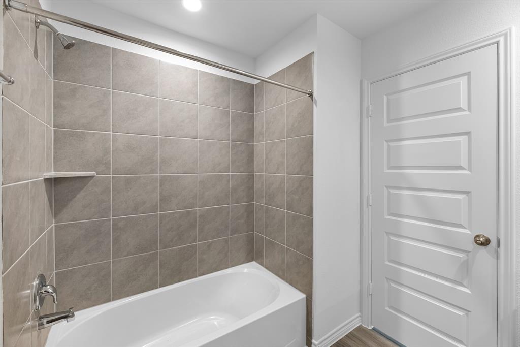 5660 Wood Duck Drive, Orange, Texas image 13