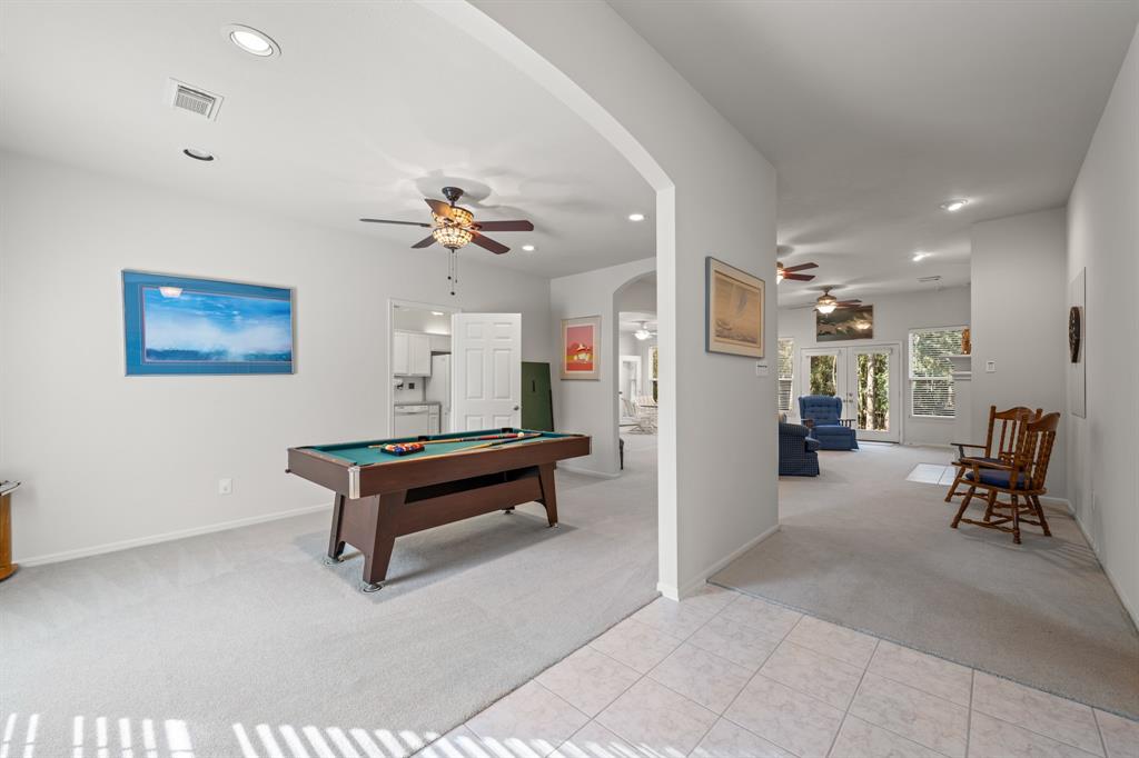 350 N Royale Greens Drive, Coldspring, Texas image 9