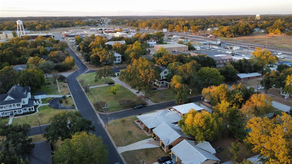 701 Cedar Street, Hearne, Texas image 30