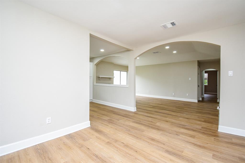 10218 Towneview Drive, Sugar Land, Texas image 12