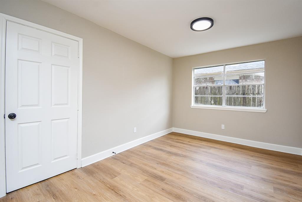 10218 Towneview Drive, Sugar Land, Texas image 11