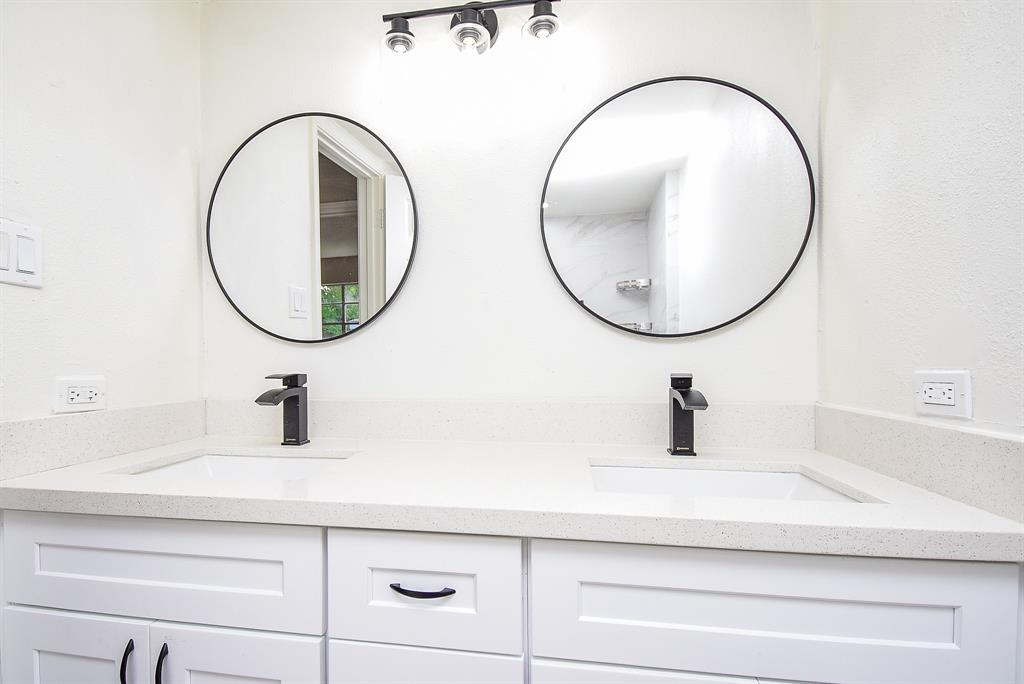 10218 Towneview Drive, Sugar Land, Texas image 23