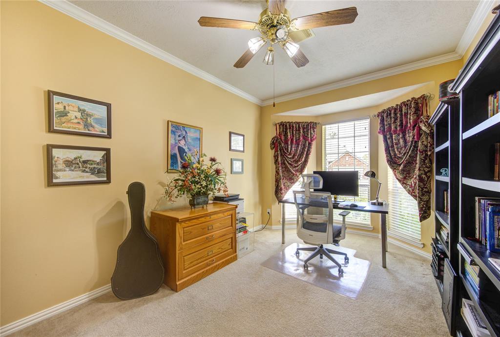 3127 Autumnjoy Drive, Pearland, Texas image 7