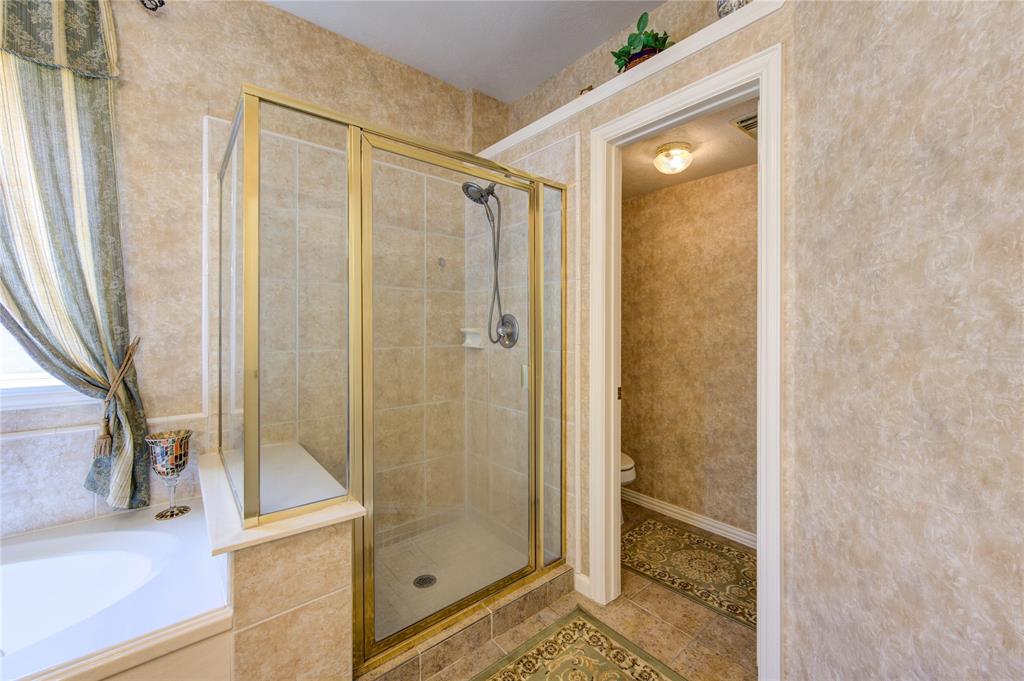 3127 Autumnjoy Drive, Pearland, Texas image 26