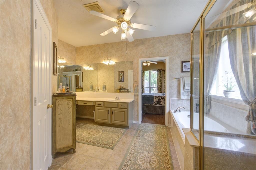 3127 Autumnjoy Drive, Pearland, Texas image 21