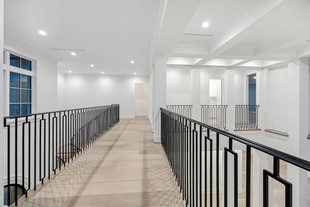 514 Shadywood Road, Houston, Texas image 19