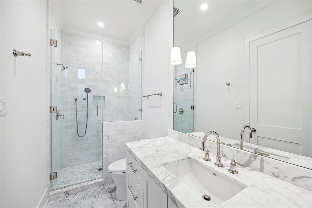 514 Shadywood Road, Houston, Texas image 30