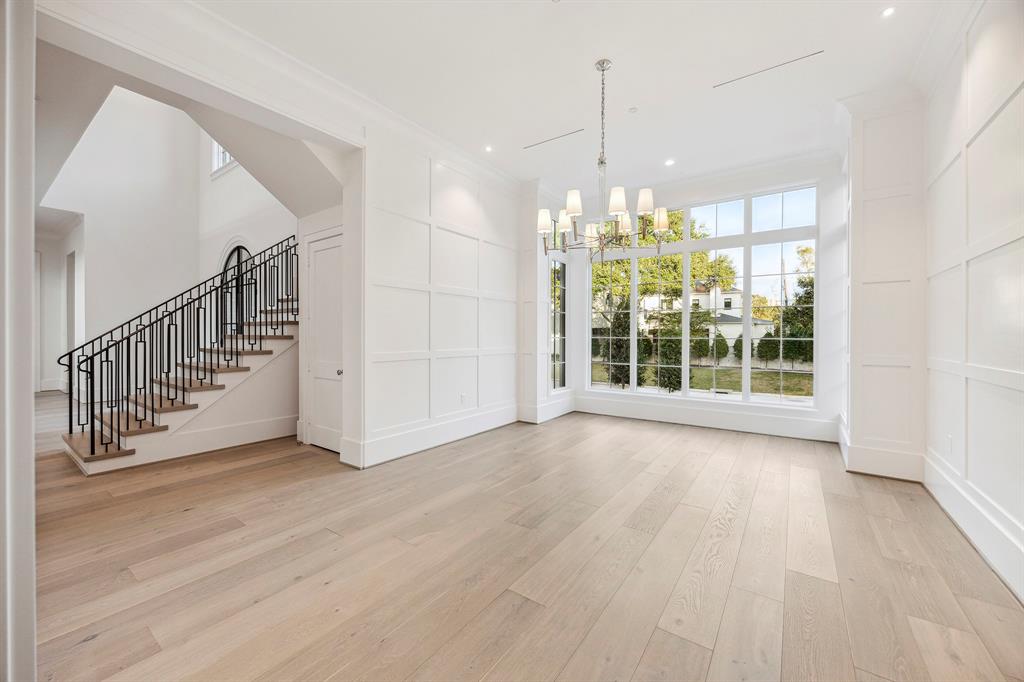 514 Shadywood Road, Houston, Texas image 4