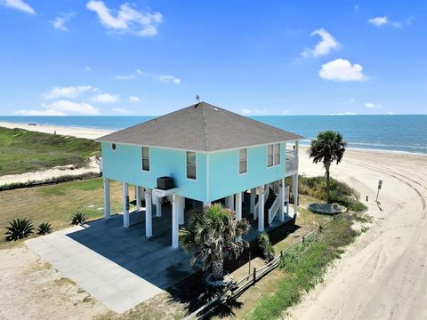 A home in Crystal Beach