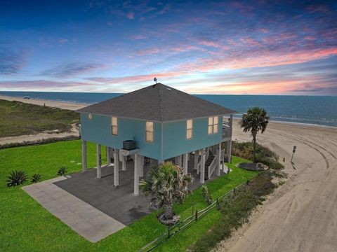 A home in Crystal Beach