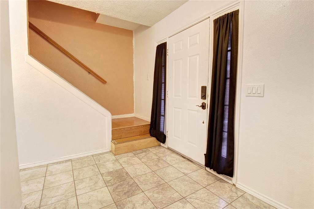 9919 Villa Verde Drive, Houston, Texas image 4
