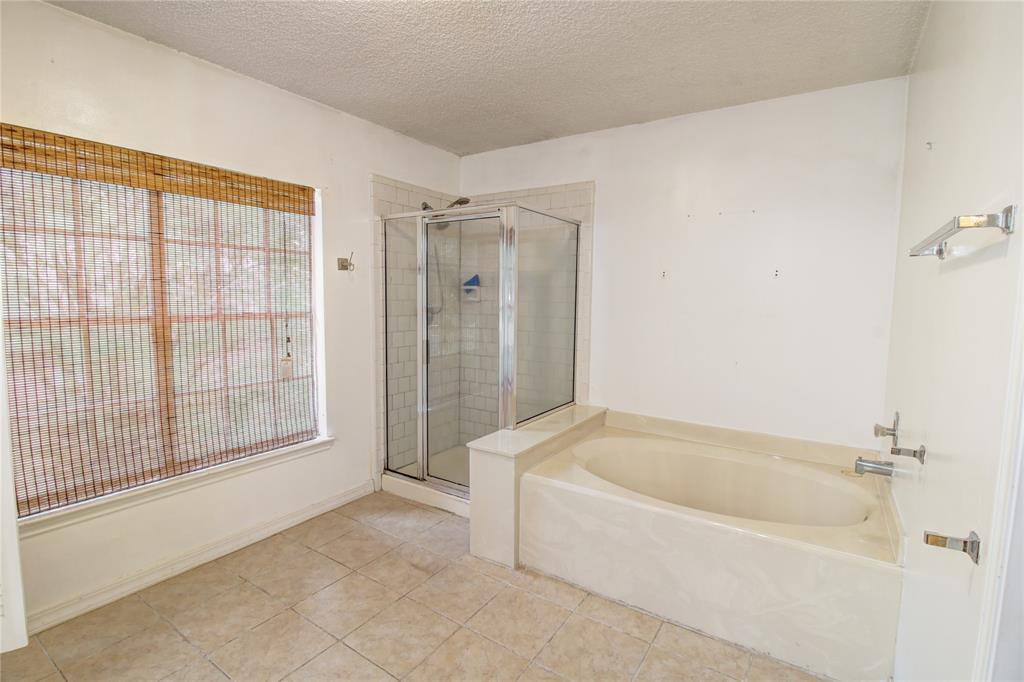 9919 Villa Verde Drive, Houston, Texas image 18