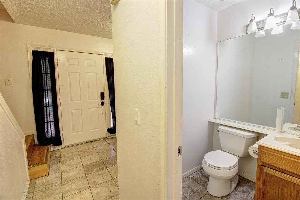 9919 Villa Verde Drive, Houston, Texas image 15