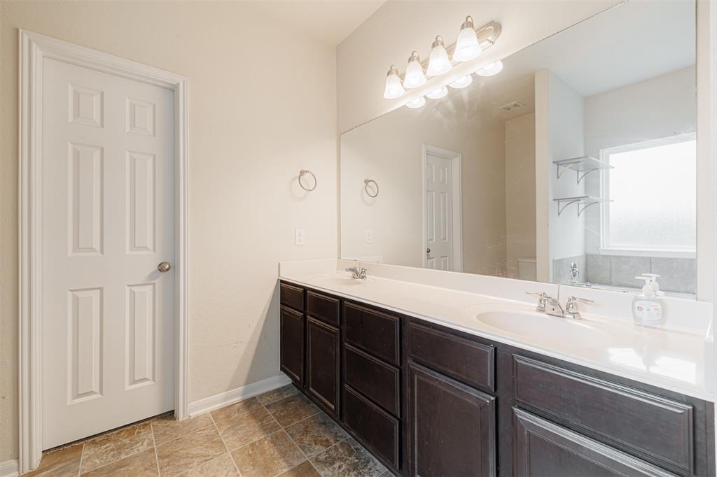 14926 Darby Retreat Lane, Cypress, Texas image 11
