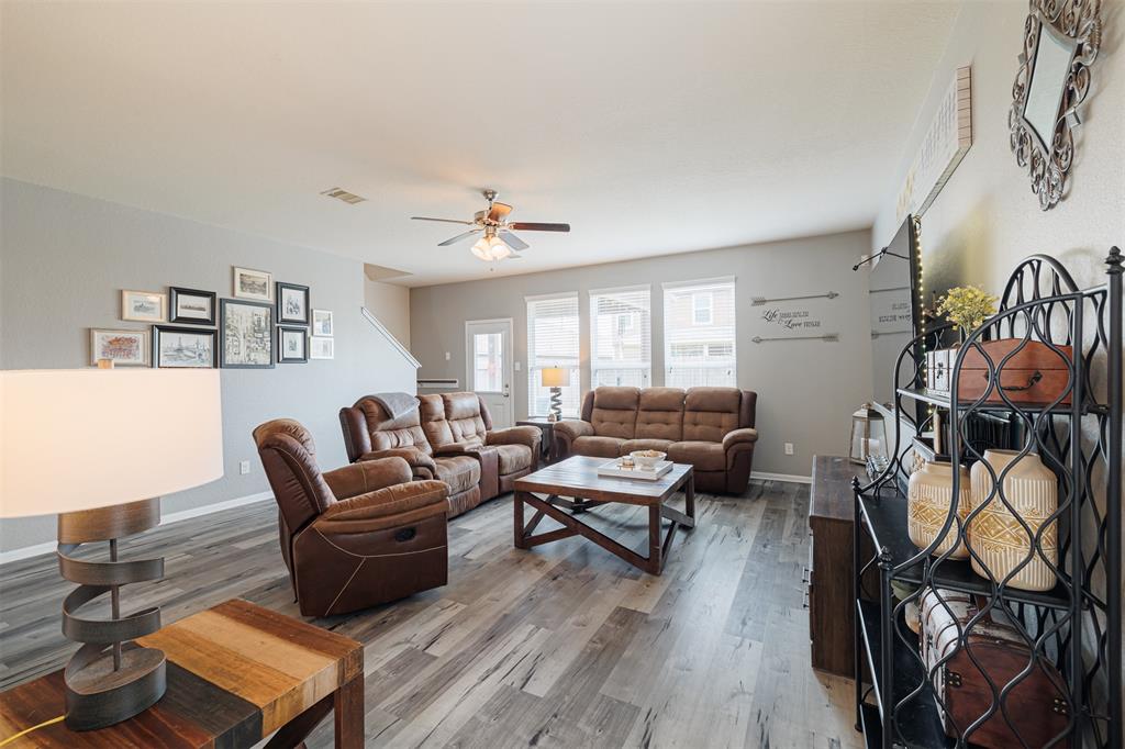 14926 Darby Retreat Lane, Cypress, Texas image 4