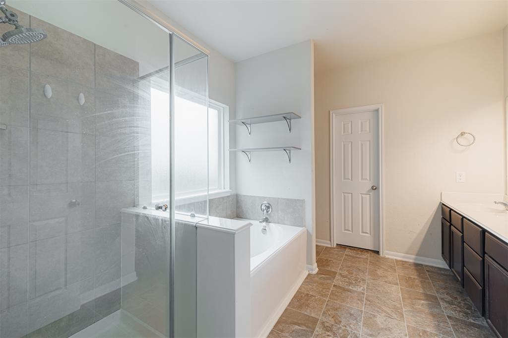 14926 Darby Retreat Lane, Cypress, Texas image 10