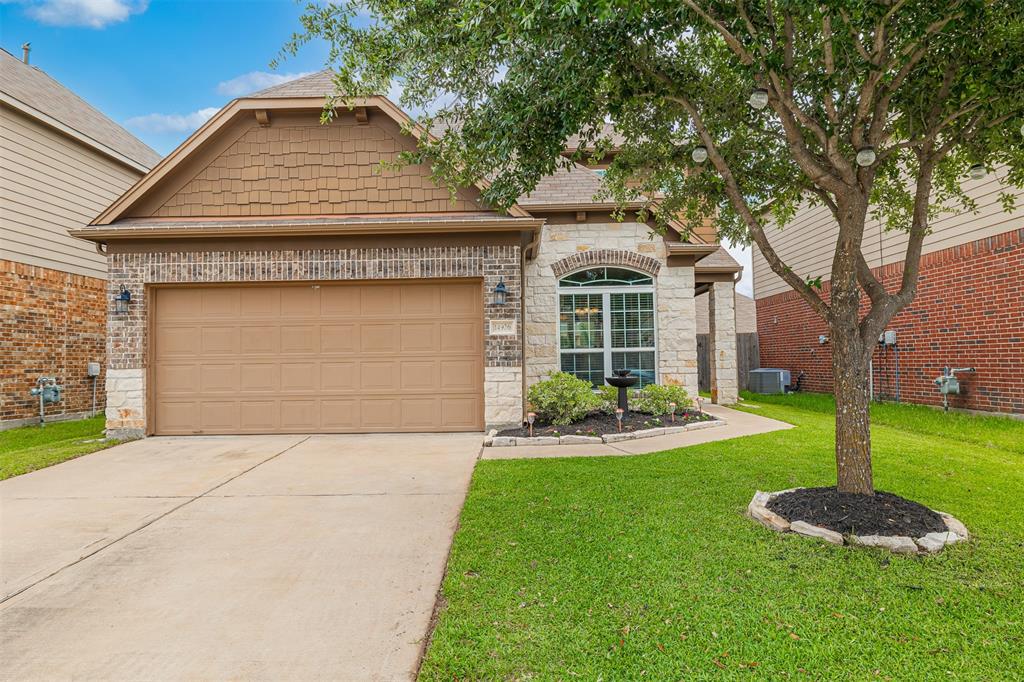 14926 Darby Retreat Lane, Cypress, Texas image 1