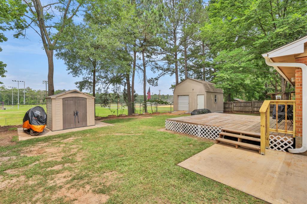 216 Laurie Lane, Willis, Texas image 21