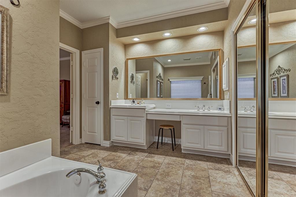 147 Concord Forest Cir, The Woodlands, Texas image 27