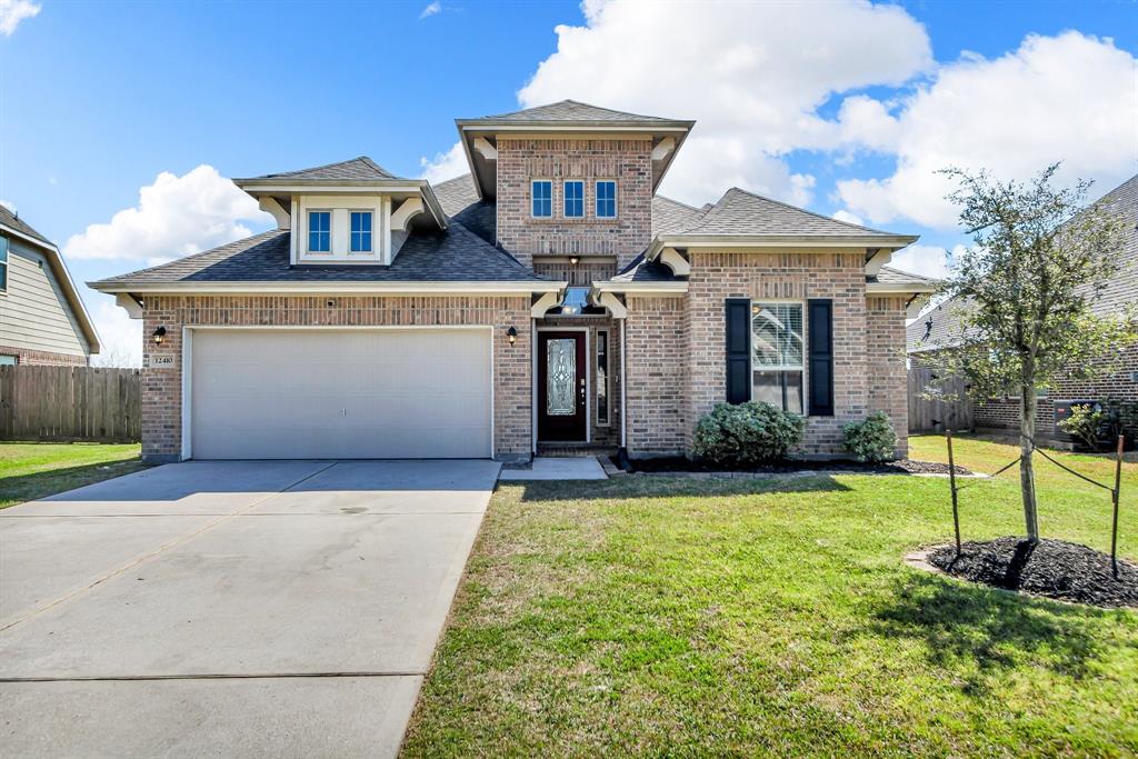 12410 Gatewood Drive, Mont Belvieu, Texas image 1
