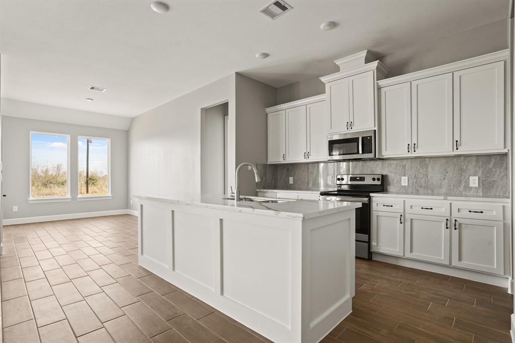 224 Alleda Rd, Waller, Texas image 11