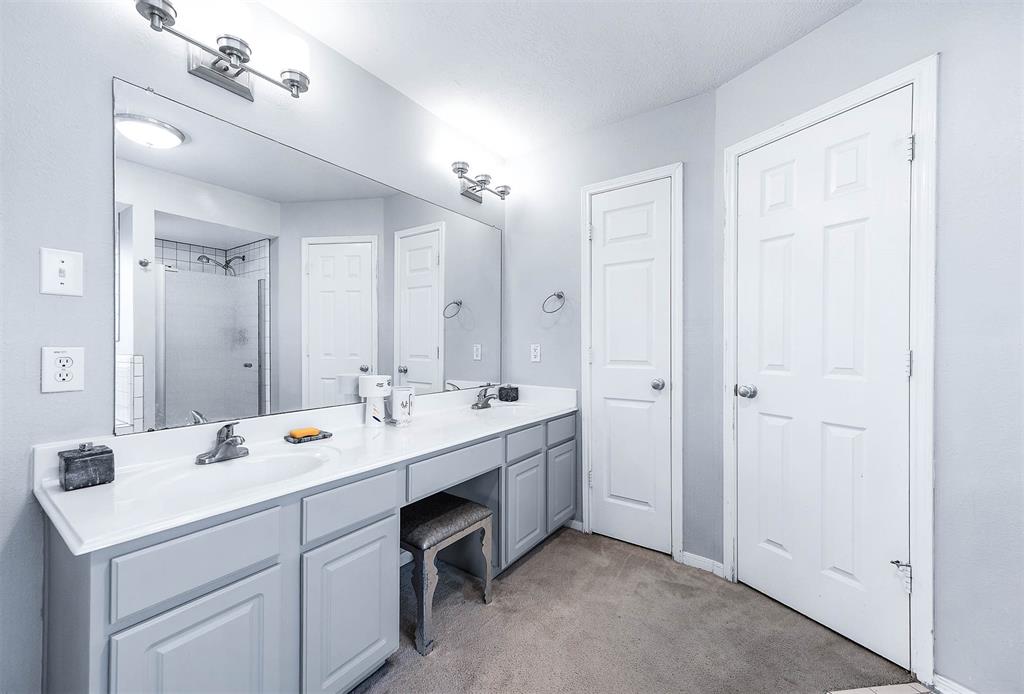 3915 Conroe Lake Court, Pearland, Texas image 27