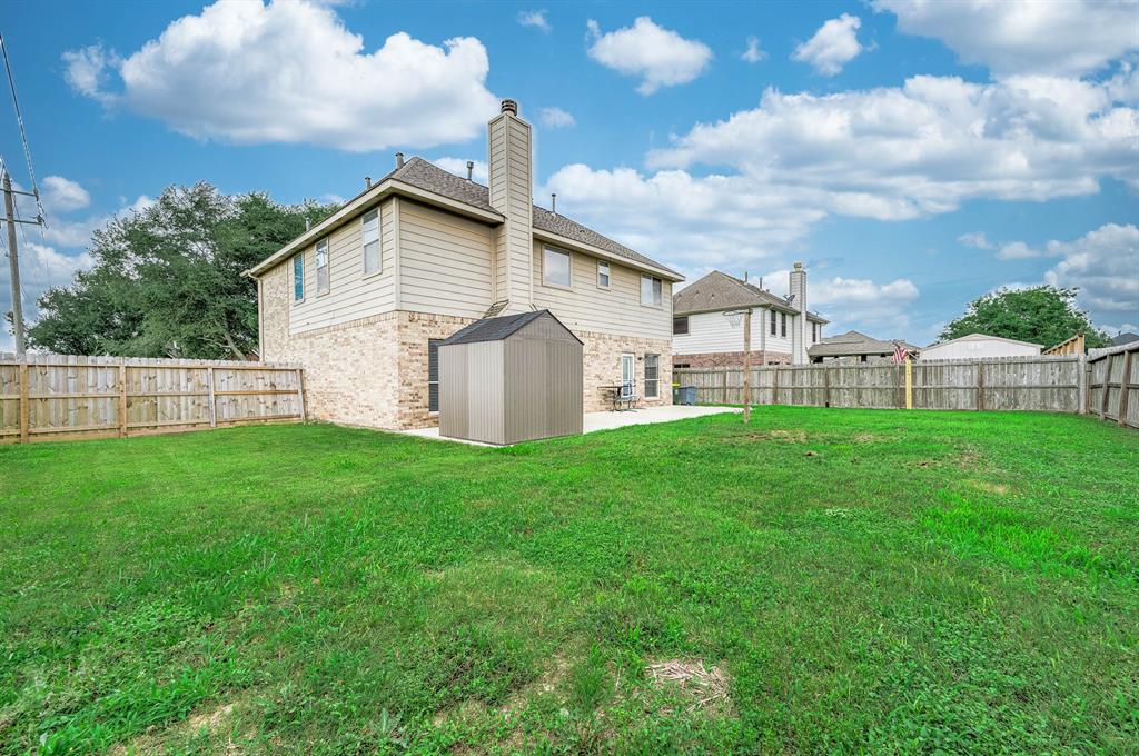 3915 Conroe Lake Court, Pearland, Texas image 31
