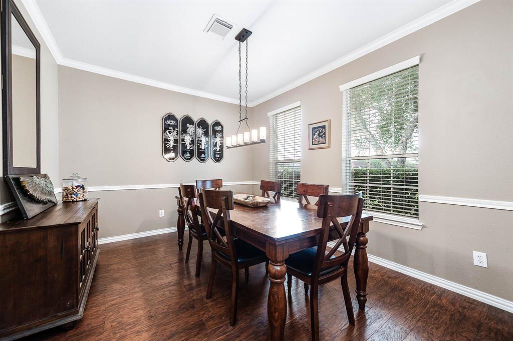 3915 Conroe Lake Court, Pearland, Texas image 6