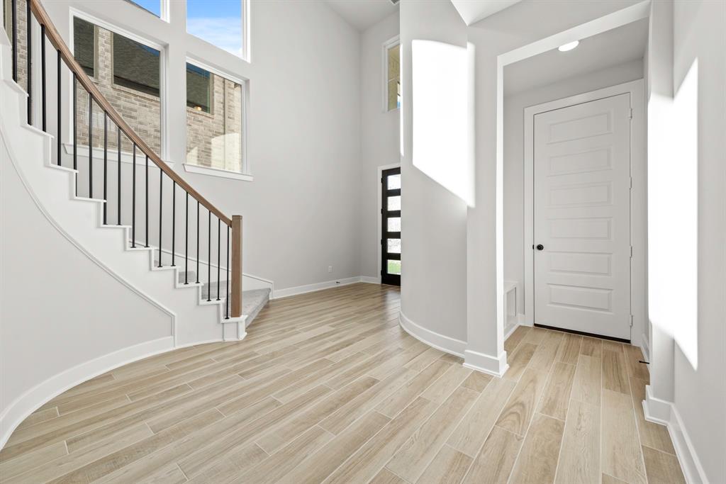 1163 Beals Creek Street, Conroe, Texas image 3
