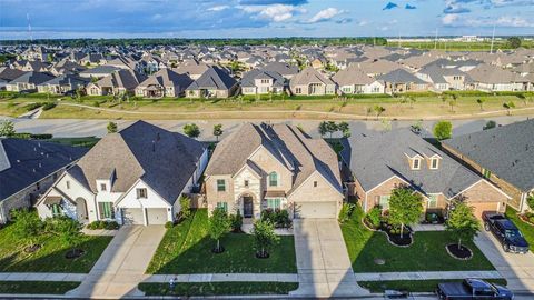 Single Family Residence in Tomball TX 20138 Desert Foal Drive 45.jpg