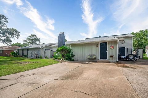 A home in Bay City