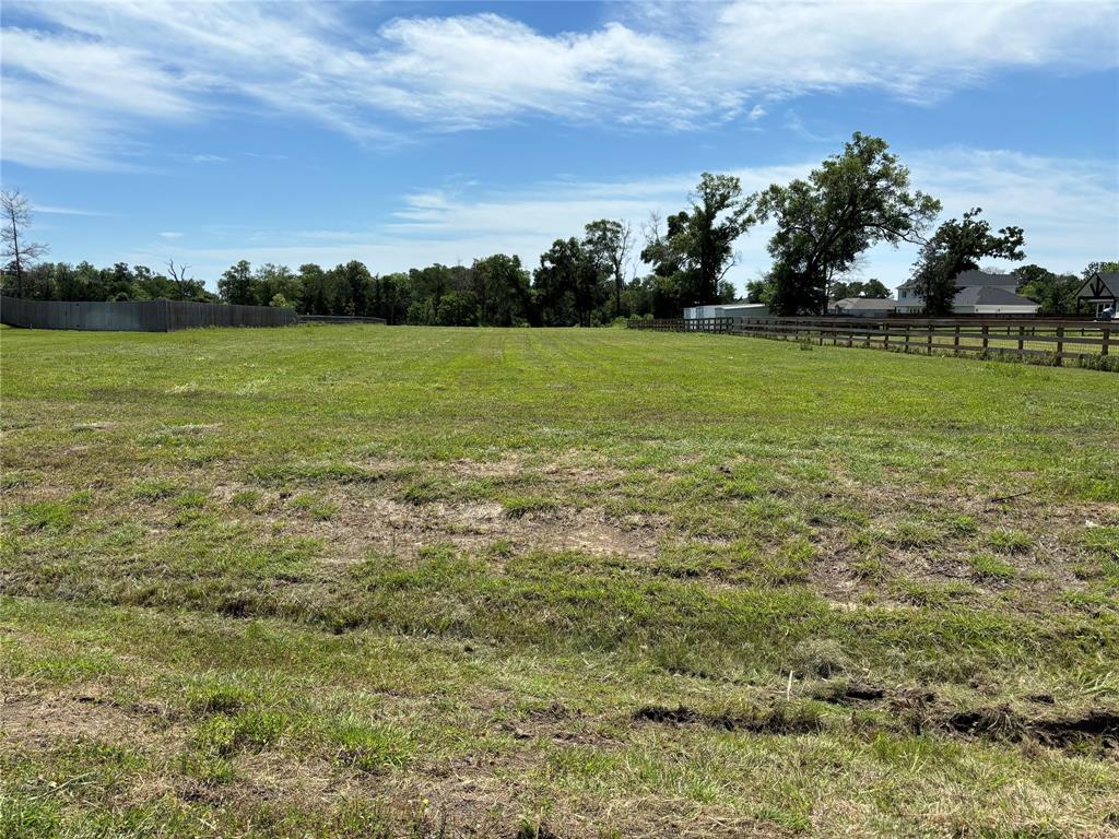 6826 Cherry Bayou Drive, Baytown, Texas image 3