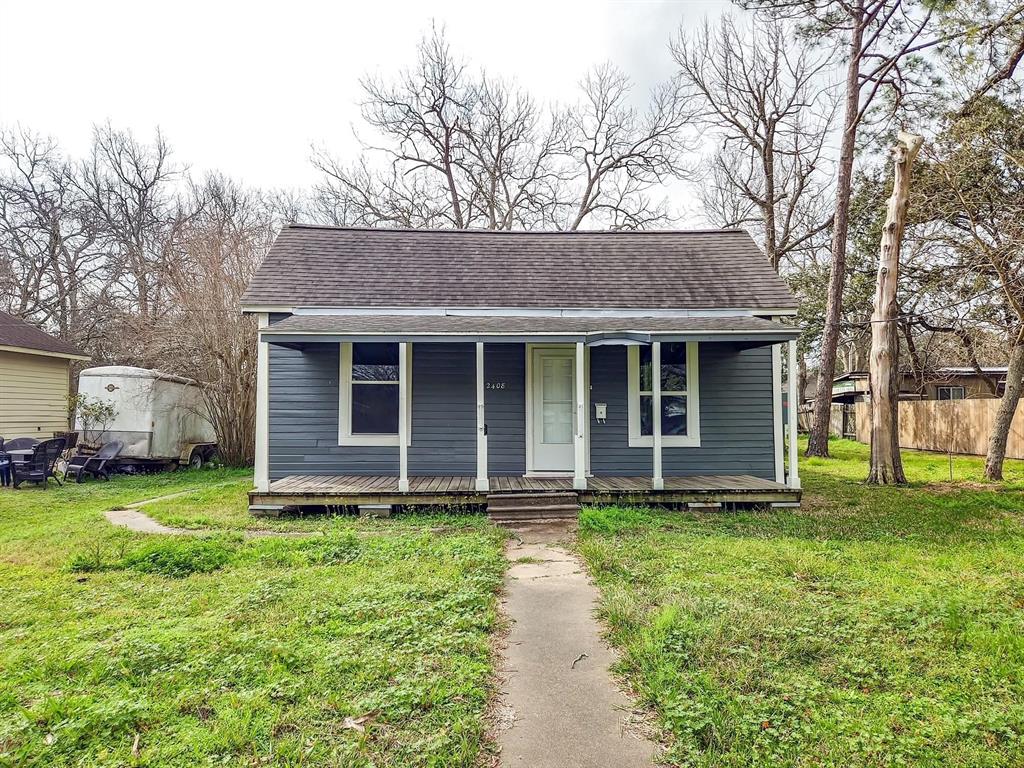 2408 10th Street, Bay City, Texas image 2