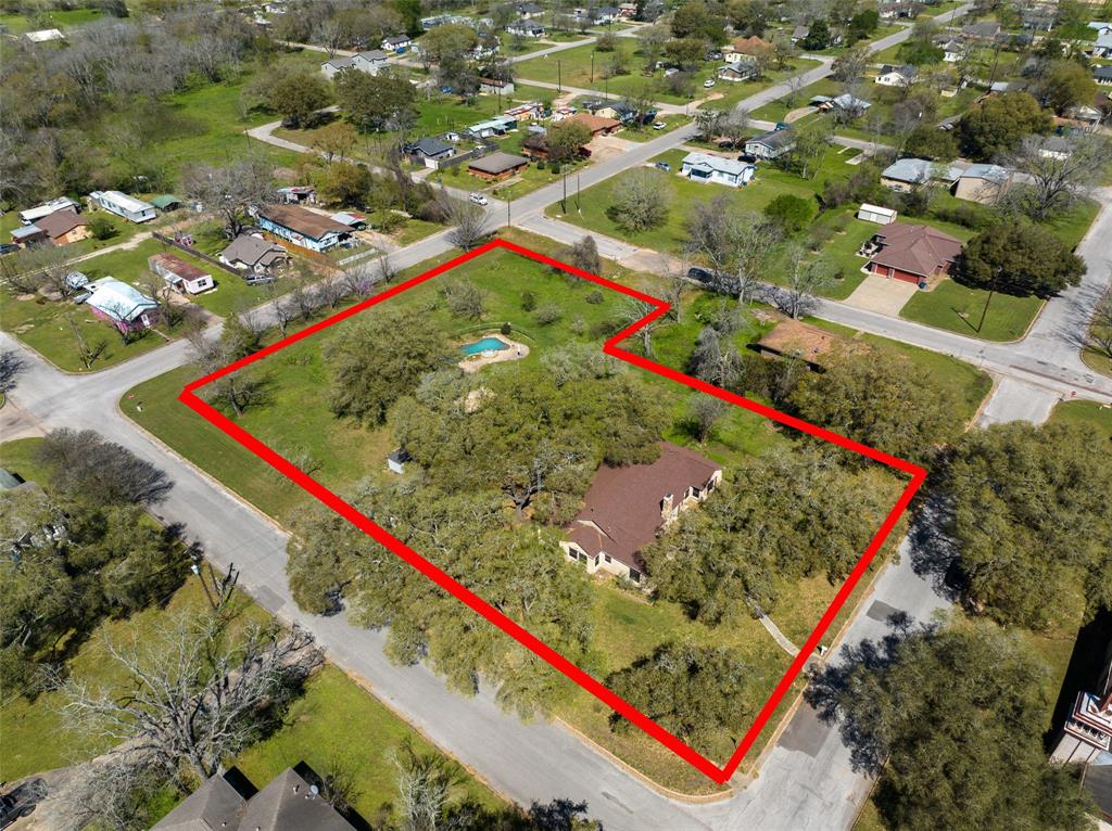 633 14th Street, Hempstead, Texas image 3