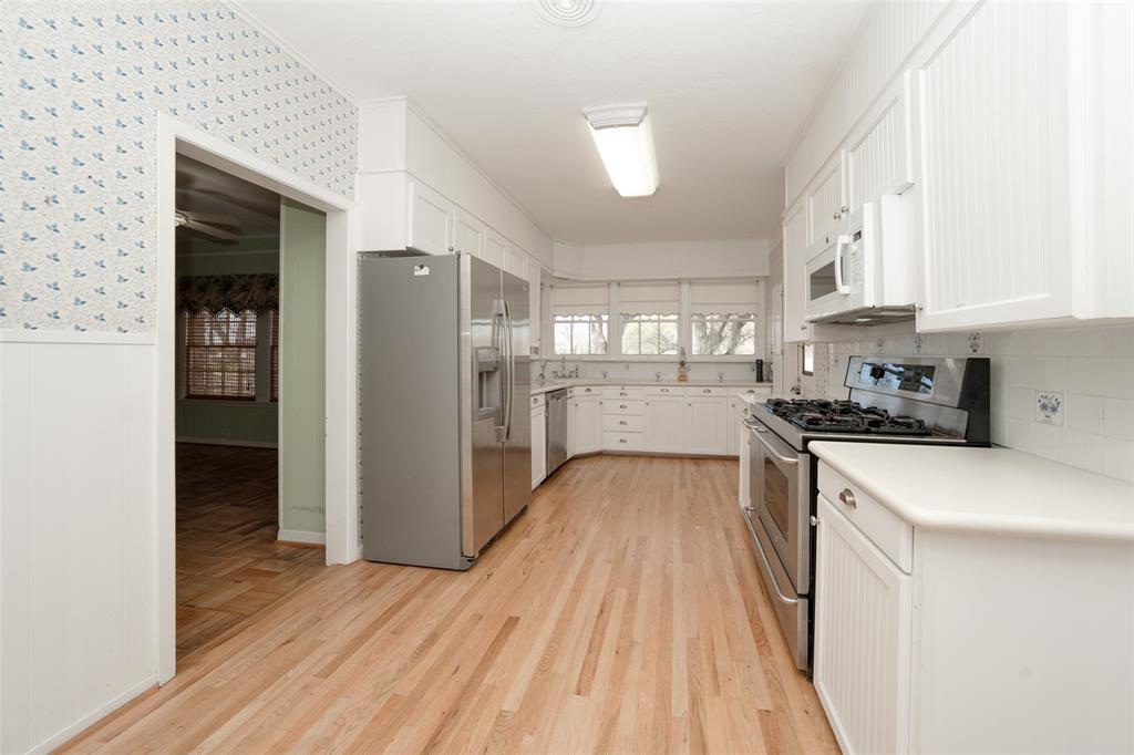 633 14th Street, Hempstead, Texas image 13
