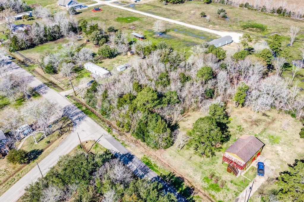 405 Snug Harbor Drive, Liverpool, Texas image 10