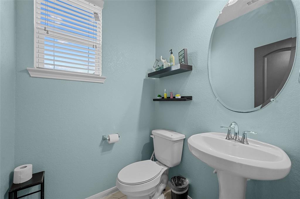 230 San Marcos Drive, Baytown, Texas image 25
