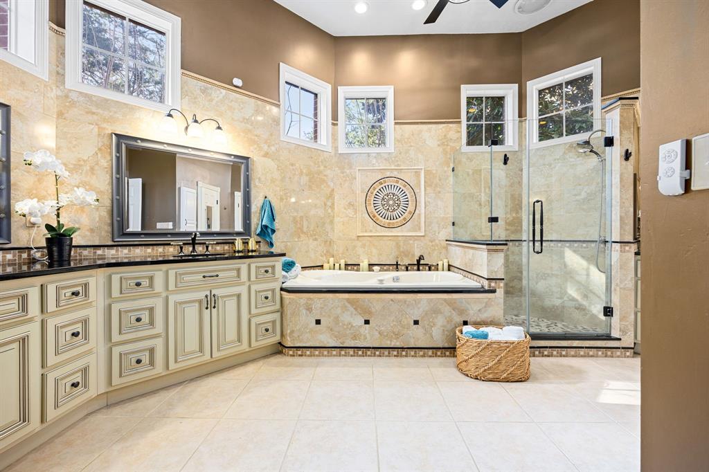 17511 Hawkin Lane, Tomball, Texas image 27