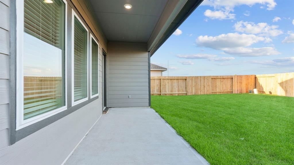 4219 Freya Pointe Drive, Fulshear, Texas image 24