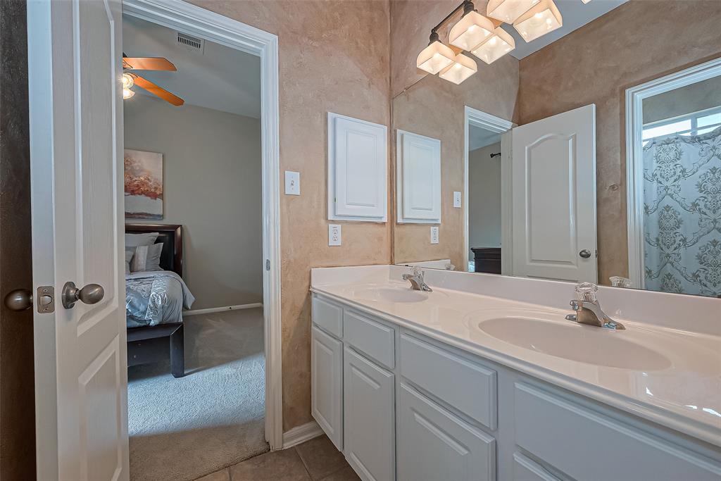 15126 Shady Gate Court, Cypress, Texas image 26