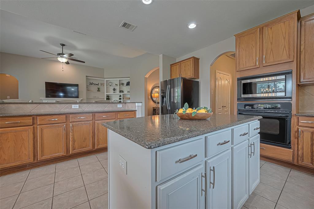 15126 Shady Gate Court, Cypress, Texas image 15