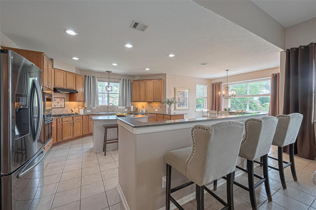 15126 Shady Gate Court, Cypress, Texas image 10