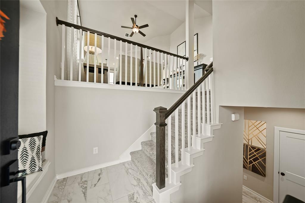1631 Rustling Creek Drive, Missouri City, Texas image 11