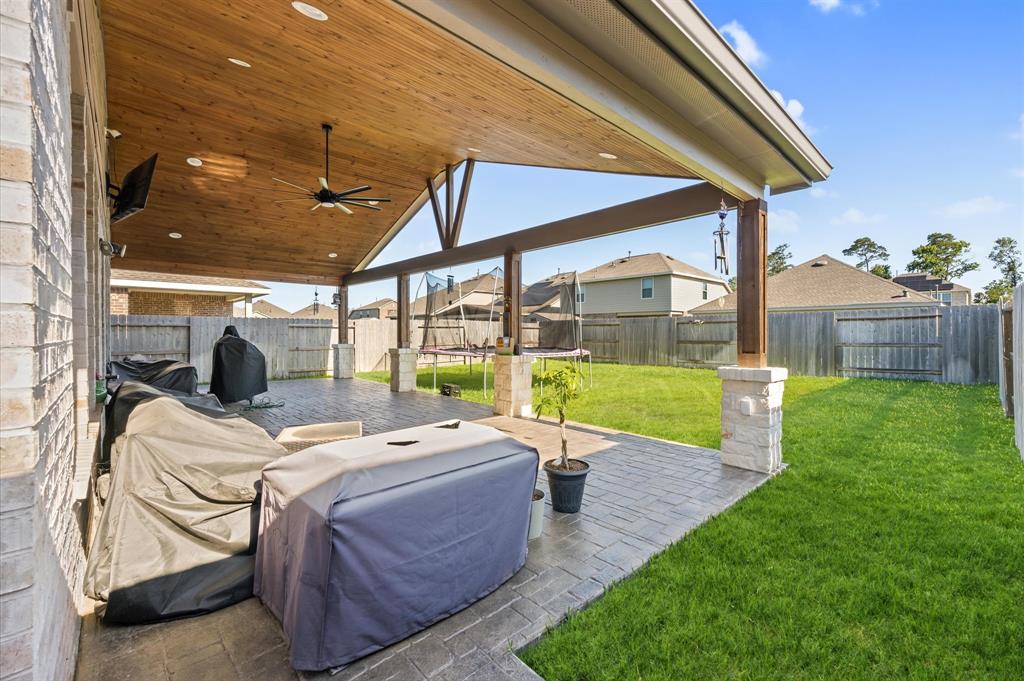 13215 Rowan Green Drive, Humble, Texas image 30