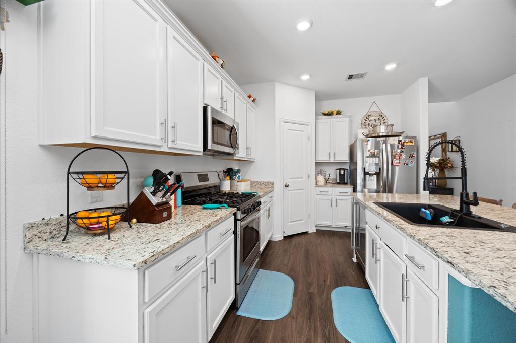 13215 Rowan Green Drive, Humble, Texas image 9