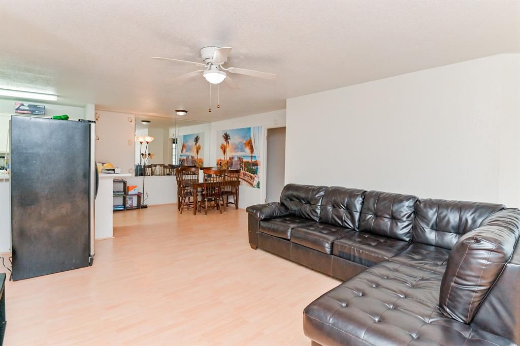 listing image 0
