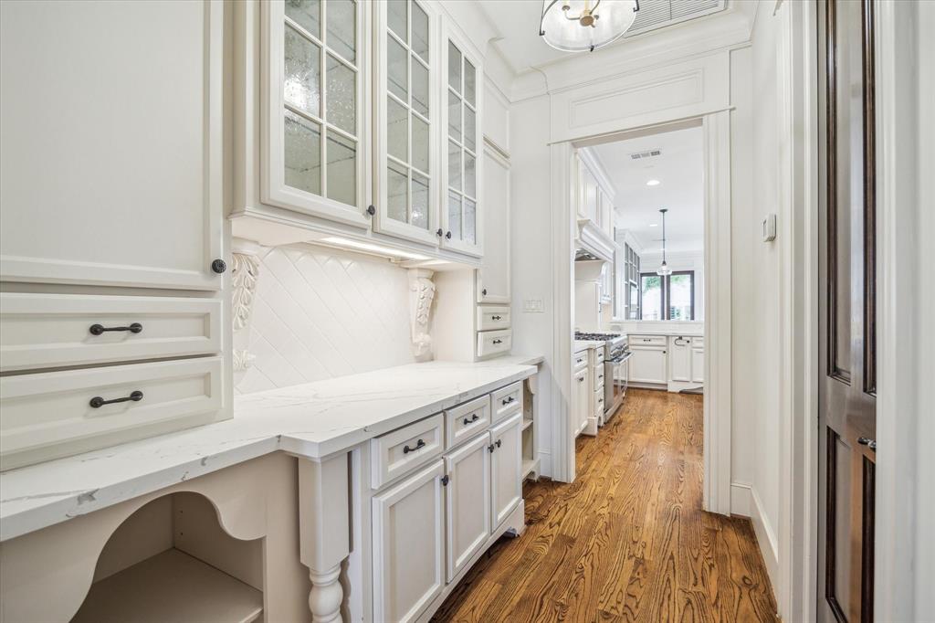 1639 Arlington Street, Houston, Texas image 14