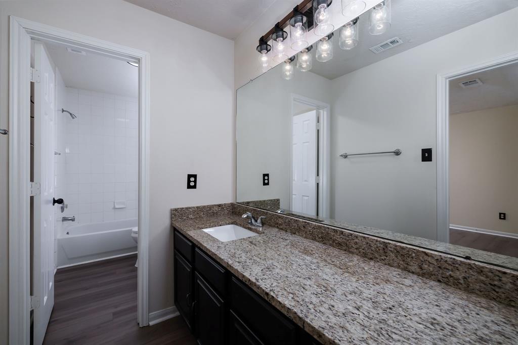 6902 Woodland Oaks, Magnolia, Texas image 18