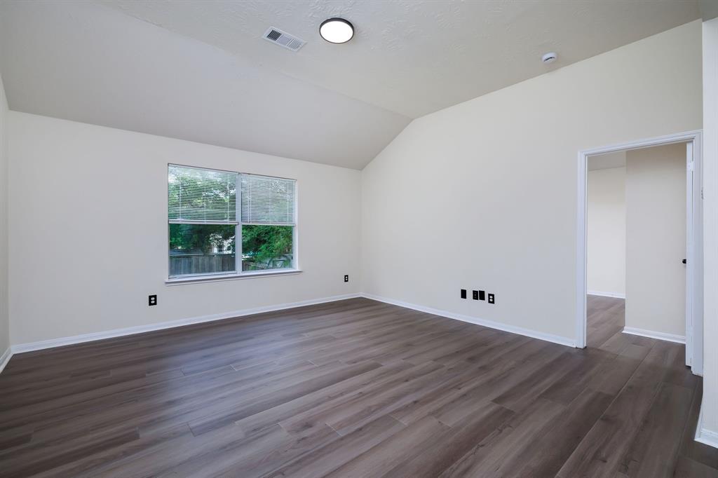6902 Woodland Oaks, Magnolia, Texas image 19