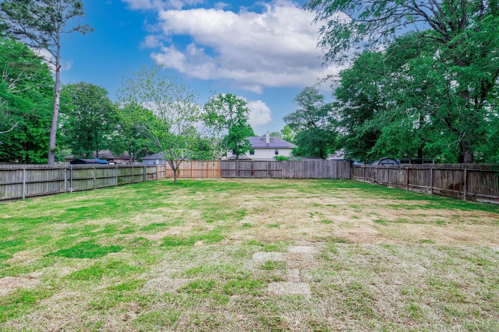 6902 Woodland Oaks, Magnolia, Texas image 32